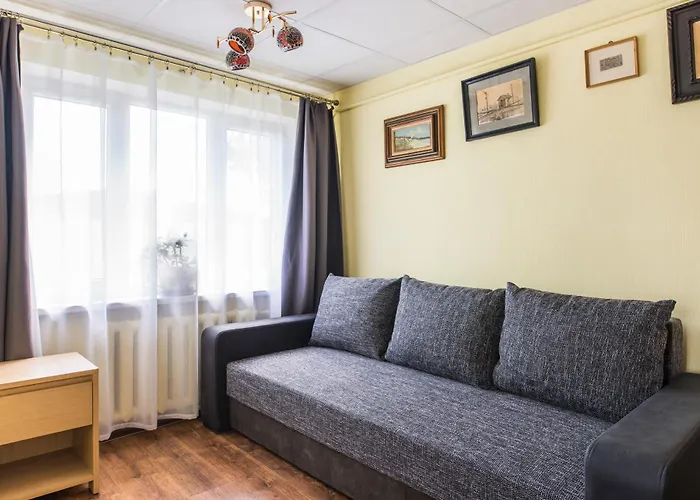 Private 120m2 House With 1000m2 Garden For 8 Guests *