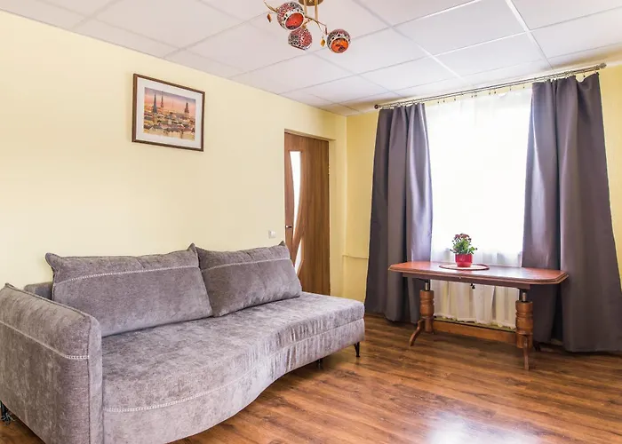 Private 120m2 House With 1000m2 Garden For 8 Guests Brīvdienu mājas