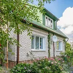 Private 120m2 House With 1000m2 Garden For 8 Guests Рига