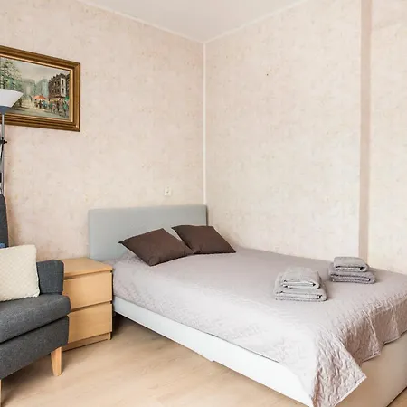 Private 120m2 House With 1000m2 Garden For 8 Guests * Ρίγα